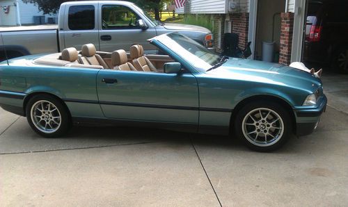 1994 bmw 325i base convertible 2-door 2.5l