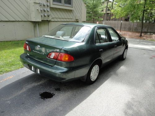 2000 TOYOTA COROLLA AUTOMATIC, image 2