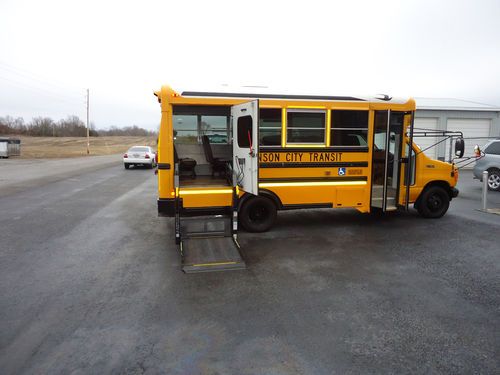 2004 ford e450 diesel wheelchair/handicap bus van 75k miles school church