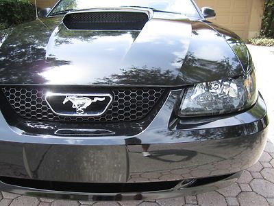 04 FORD MUSTANG CONVERTIBLE V6 3.9 AUTO 12K MILES 1 FL OWNER LIKE BRAND NEW MINT, image 32