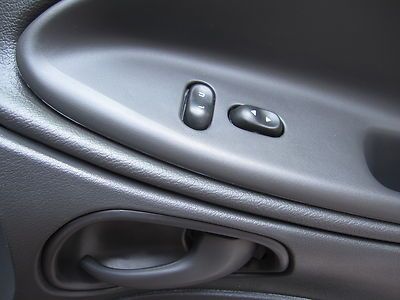 04 FORD MUSTANG CONVERTIBLE V6 3.9 AUTO 12K MILES 1 FL OWNER LIKE BRAND NEW MINT, image 91