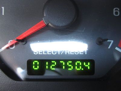 04 FORD MUSTANG CONVERTIBLE V6 3.9 AUTO 12K MILES 1 FL OWNER LIKE BRAND NEW MINT, image 92