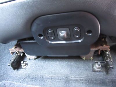 04 FORD MUSTANG CONVERTIBLE V6 3.9 AUTO 12K MILES 1 FL OWNER LIKE BRAND NEW MINT, image 99