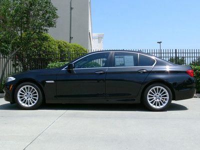 2011 535i heated seats power lumbar cd nav backup cam rear sensors moon roof