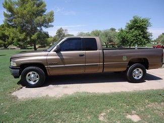 2001 dodge ram 2500 -- diesel -- 132k miles - extra cab - clean $8900 buys now!!