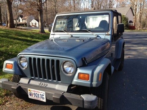 1998 jeep wrangler se sport utility 2-door 2.5l