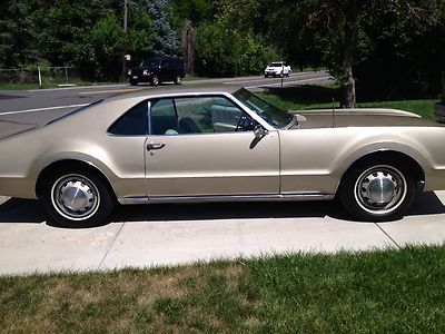 1967 oldsmobile toronado