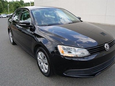 VW Certified Carfax Certified one 1 owner Black Black Leather / Leatherette, image 8