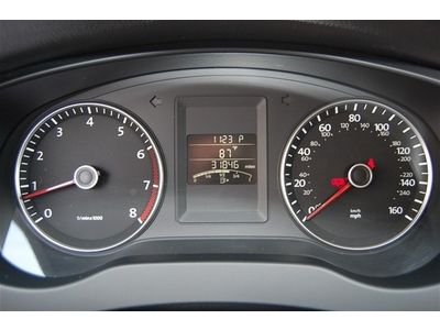 VW Certified Carfax Certified one 1 owner Black Black Leather / Leatherette, image 11