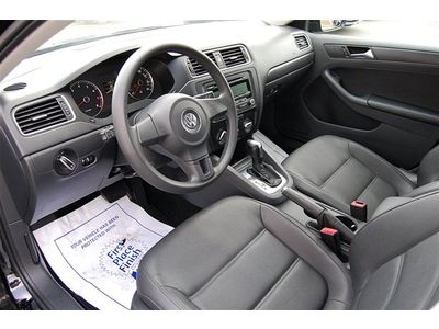 VW Certified Carfax Certified one 1 owner Black Black Leather / Leatherette, image 15