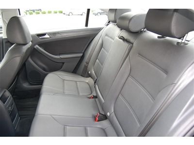 VW Certified Carfax Certified one 1 owner Black Black Leather / Leatherette, image 18