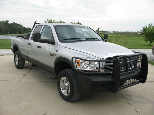 2008 dodge 2500 cummins diesel 4x4 4door! no reserve high bid wins!!! one owner!