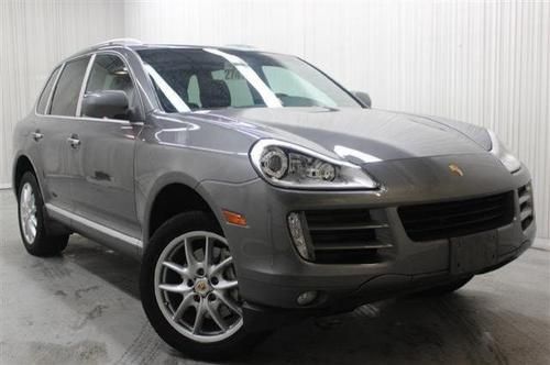Porsche cayenne s navigation heated seats leather moon roof black gray low miles