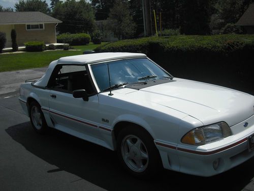 1991 ford mustang gt convertible 2-door 5.0l