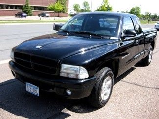 2002 dodge dakota sport