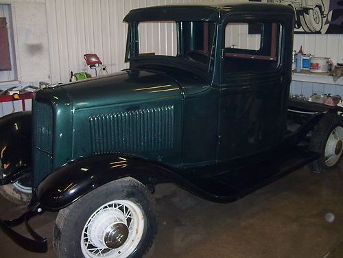 1933 ford truck model b needs restoration v8 street rod body is excellent look
