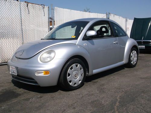 2000 volkswagen beetle, no reserve