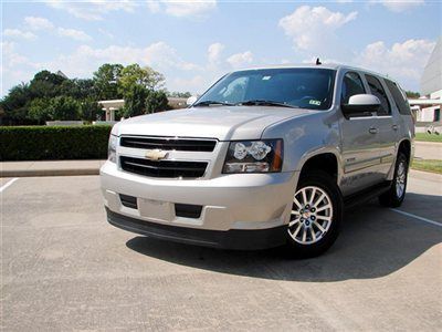 08 chevy tahoe hybrid,wood trim,navigation,reverse camera,3rd row seat,runs gr8!