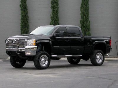 CREW CAB SHORT BED ( LTZ ) LIFTED! SHOW TRUCK, US $52,900.00, image 10