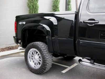 CREW CAB SHORT BED ( LTZ ) LIFTED! SHOW TRUCK, US $52,900.00, image 32
