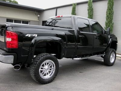 CREW CAB SHORT BED ( LTZ ) LIFTED! SHOW TRUCK, US $52,900.00, image 35