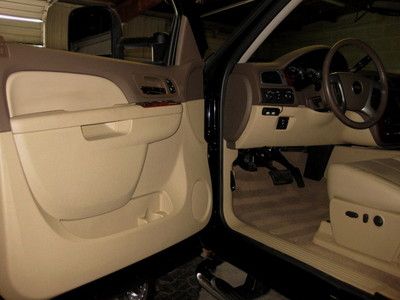 CREW CAB SHORT BED ( LTZ ) LIFTED! SHOW TRUCK, US $52,900.00, image 58