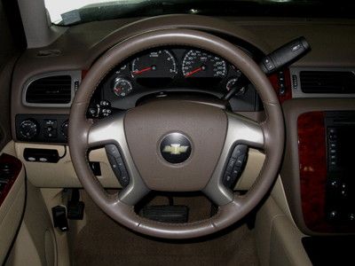 CREW CAB SHORT BED ( LTZ ) LIFTED! SHOW TRUCK, US $52,900.00, image 77