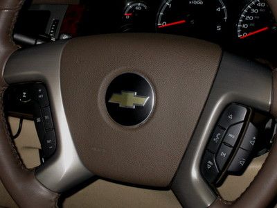 CREW CAB SHORT BED ( LTZ ) LIFTED! SHOW TRUCK, US $52,900.00, image 78