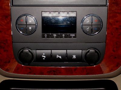 CREW CAB SHORT BED ( LTZ ) LIFTED! SHOW TRUCK, US $52,900.00, image 83