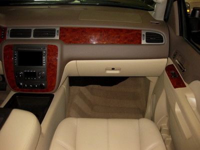 CREW CAB SHORT BED ( LTZ ) LIFTED! SHOW TRUCK, US $52,900.00, image 84