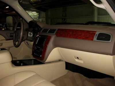 CREW CAB SHORT BED ( LTZ ) LIFTED! SHOW TRUCK, US $52,900.00, image 85