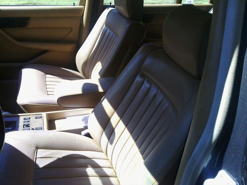1986 Mercedes Benz 560 SEL, image 3