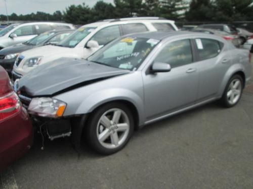 2013 dodge avenger sxt sedan 4-door 2.4l repairable salvage 7k miles