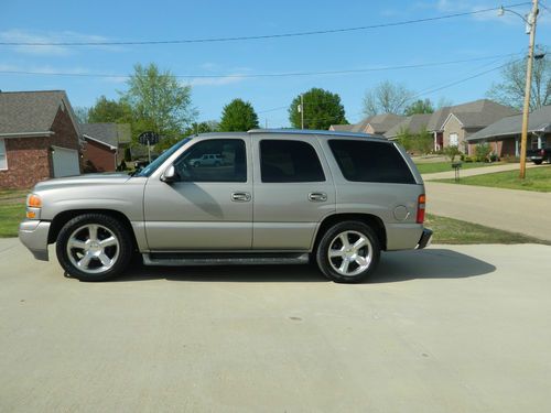 2003 gmc yukon slt sport utility 4-door custom lowered 20" tahoe wheels