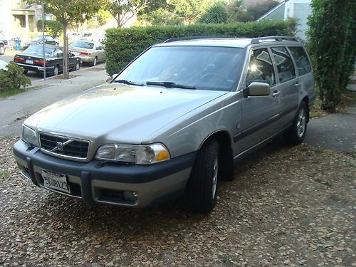 1999 volvo xc v70