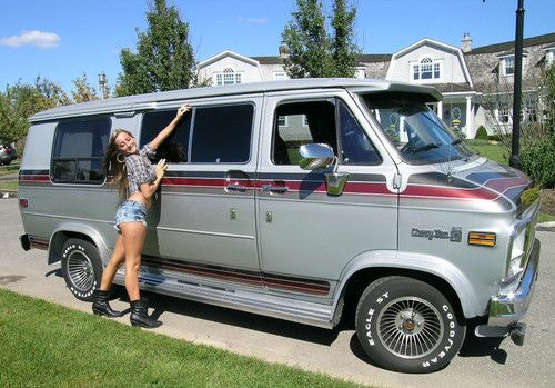 GMC Chevrolet van 1980