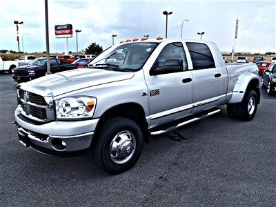 2007 ram 3500 megacab dually 4x4 slt w/6.7 turbodiesel!