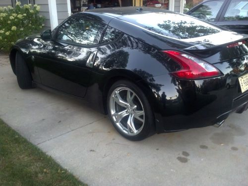2009 Nissan 370Z Base Coupe 2-Door 3.7L, image 4