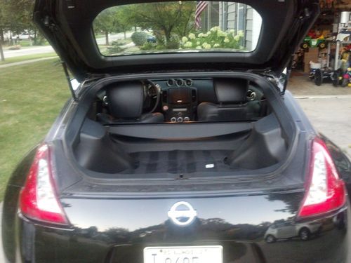 2009 Nissan 370Z Base Coupe 2-Door 3.7L, image 6