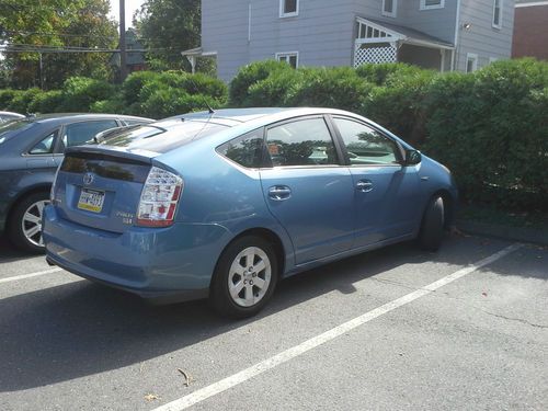 2007 toyota prius - gps/bluetooth/camera/leather