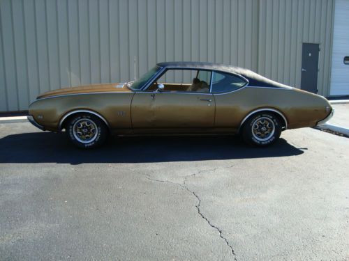 1969 olds 442 #'s matching 400 big  block 400 turbo trans 12 bolt rearend