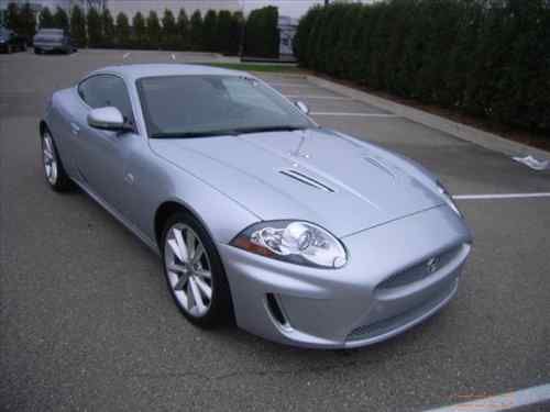 2011 jaguar xkr base coupe 2-door 5.0l