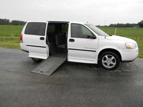 Wheelchair ramp handicap serviced 1 owner chevy v 6 clean non smoker zip 63362