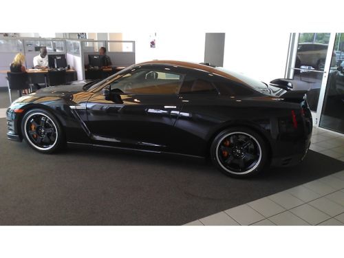 2014 NISSAN GT-R TRACK EDITION 1 OF 150 SUPER RARE!, image 3