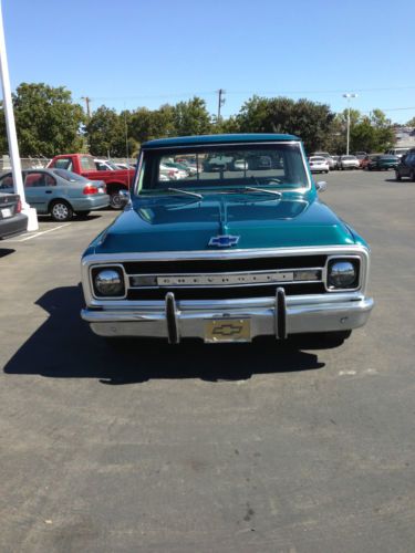 1970 chevrolet  cheyenne classic short bed