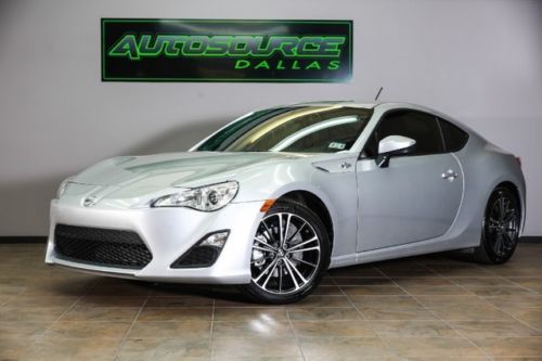 2013 scion fr-s, 6-speed, pioneer screen, black/red interior! we finance!