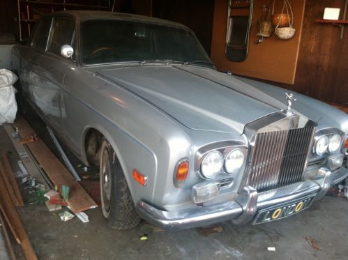 1967 rolls royce corniche (very rare)