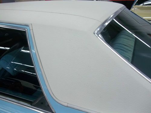 1976 Chrysler New Yorker Brougham Hardtop 4-Door 7.2L 440 Drives Great Low Miles, image 10