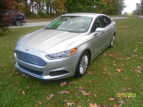 2013 ford fusion se hybrid sedan 4-door 2.0l