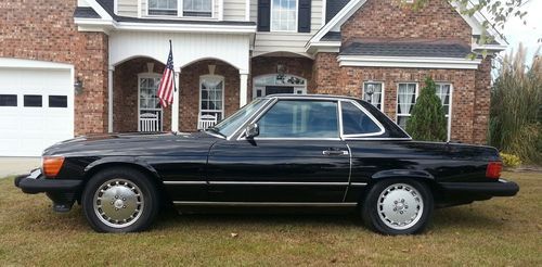 1989 Mercedes Benz 560 SL Convertible, Rare Triple Black, 2 Tops, Nice Condition, image 6